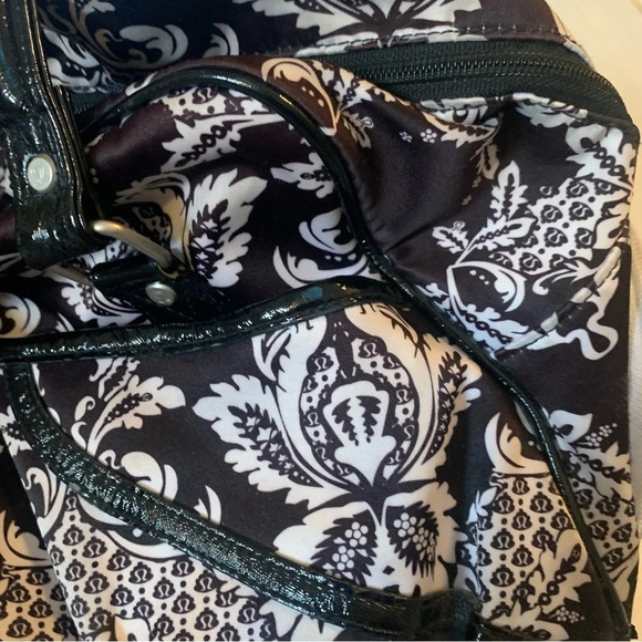Lululemon Black White Floral  Lace Print Bag - Picture 4 of 11